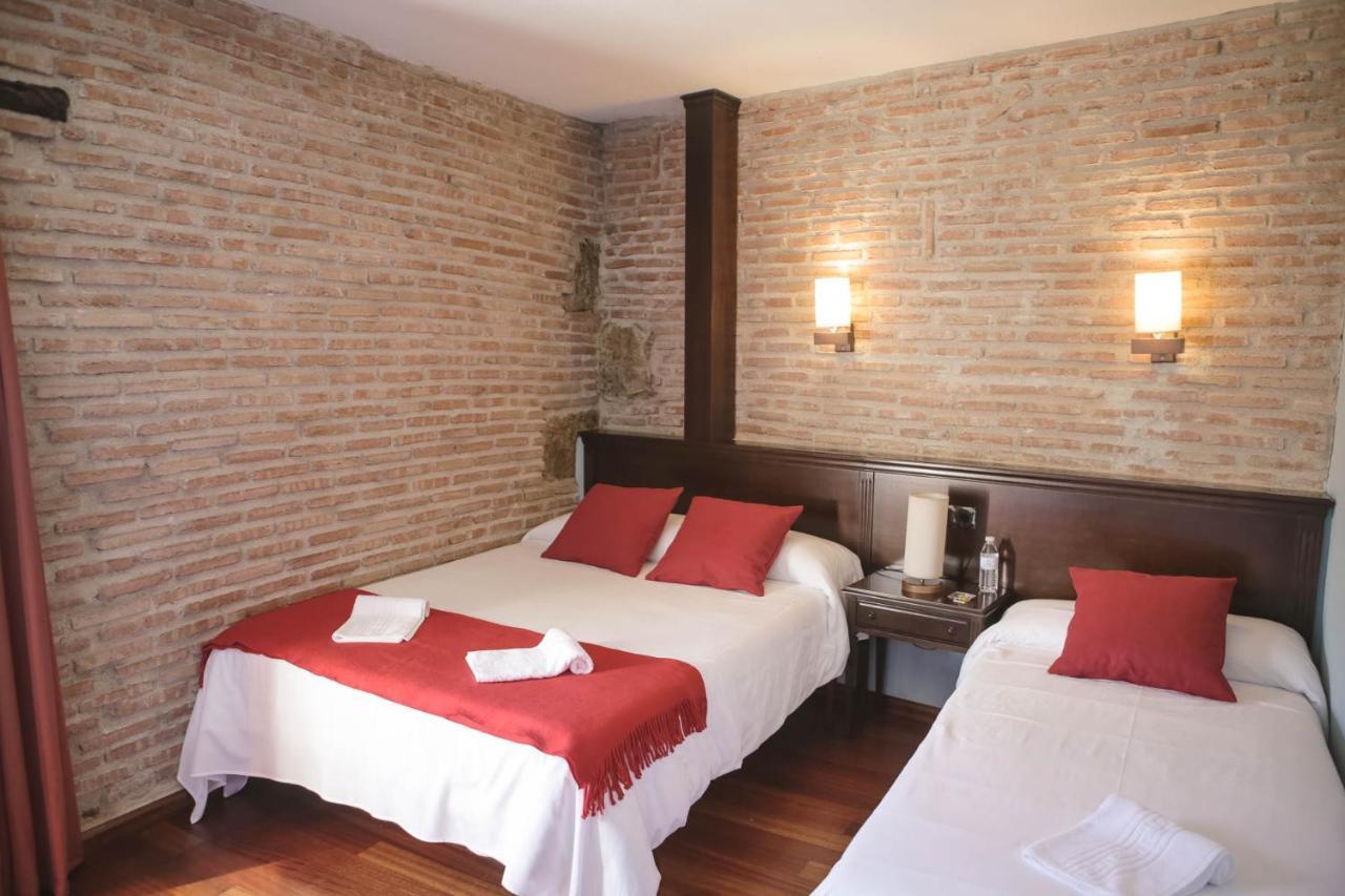 Hospedium Hotel La Fuente Candelario Zewnętrze zdjęcie